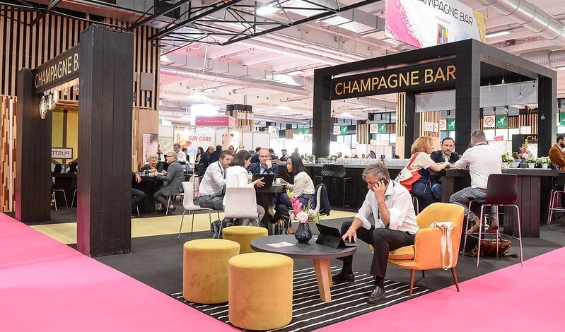 GES-EMEA_Paris-Packaging-Week-2022_Organiser-Feature-Area-Champagne-Bar