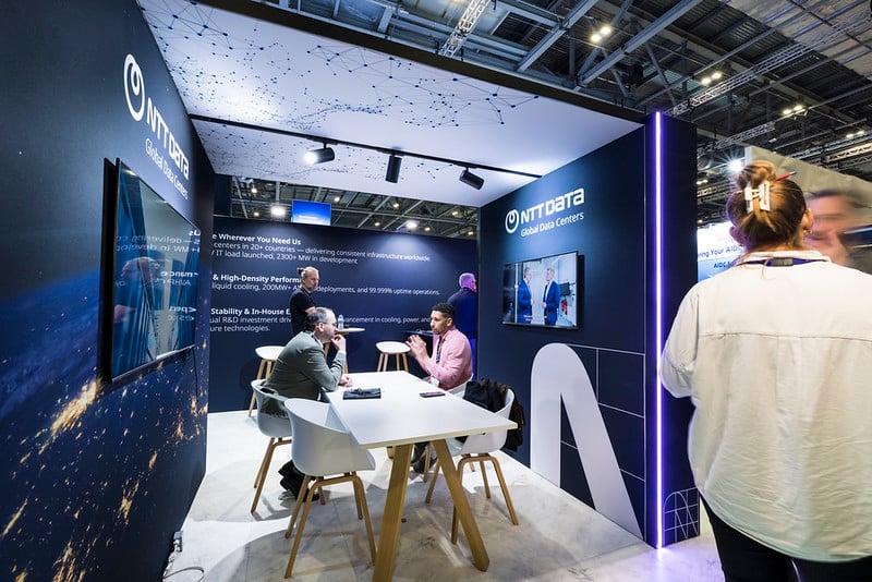 GES_EMEA_NTT_Data_Centre_Global_The_Edit_Rohe_Tech_Show_London_2026_Excel_London_5