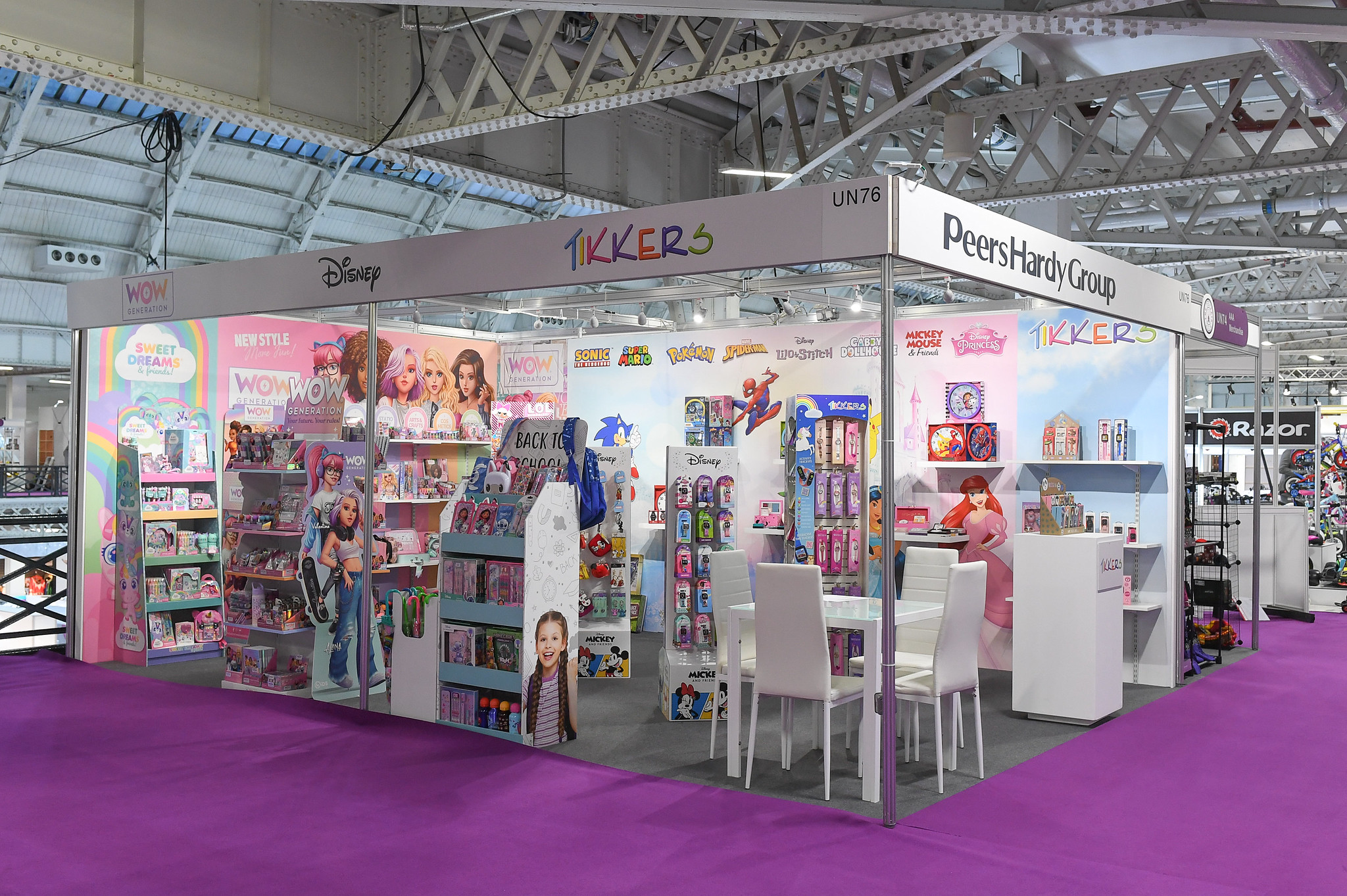 Photo of shell scheme booth on show floor